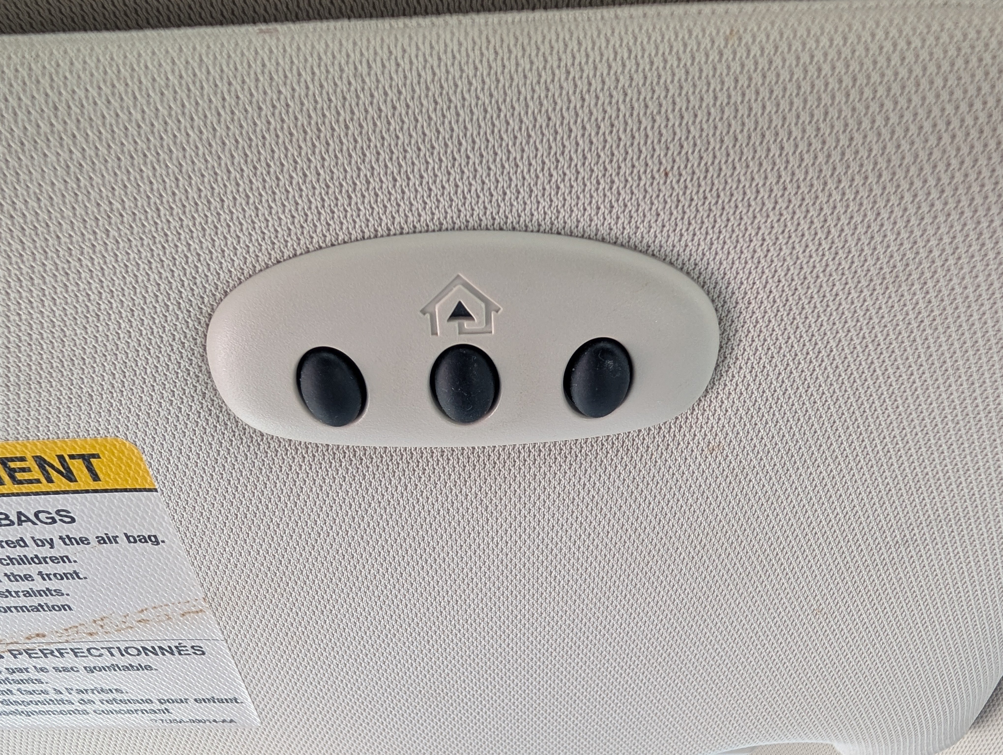 Used 2009 Lincoln MKS FWD image 22