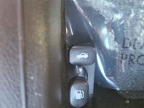 Used 2022 Kia Forte GT-Line image 32