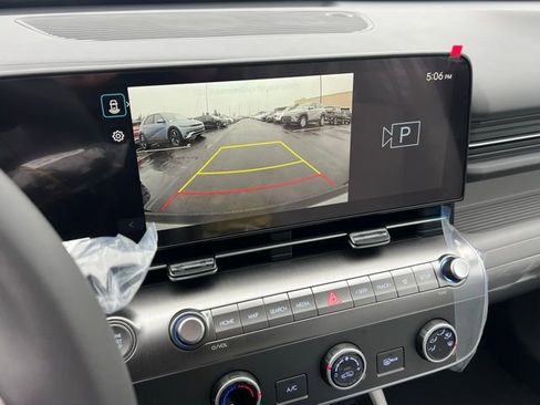New 2026 Hyundai Kona SE AWD/4WD image 22