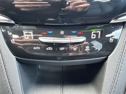 Certified 2023 Cadillac XT6 Premium Luxury image 77