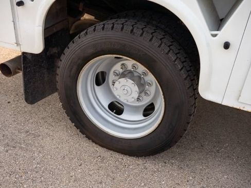 Used 2020 RAM 5500 Tradesman w/ Safety Group AWD/4WD image 10