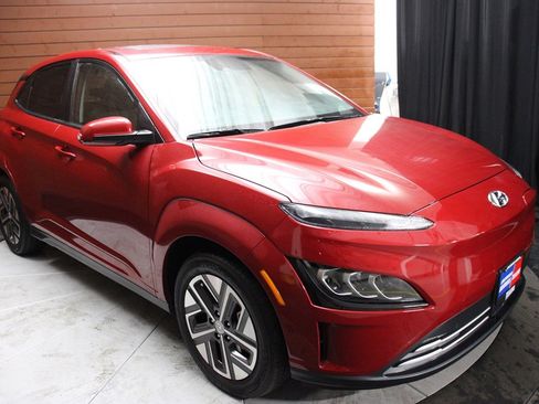 Used 2023 Hyundai Kona Limited image 47