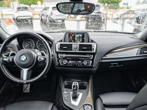 Used 2017 BMW 230i xDrive Convertible image 18