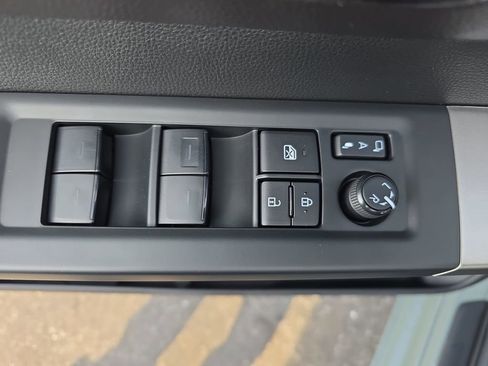 Used 2023 Toyota Tundra SR5 image 28