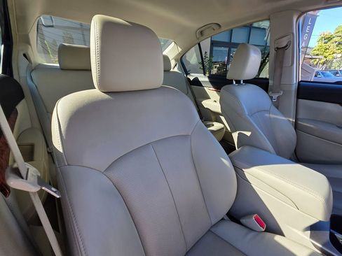 Used 2012 Subaru Legacy 2.5i Limited image 17
