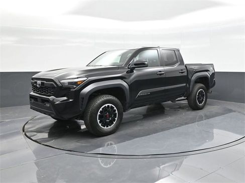 Used 2024 Toyota Tacoma TRD Off-Road image 1