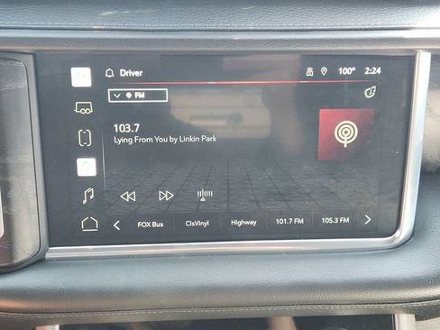 Used 2022 GMC Yukon Denali w/ Denali Ultimate Package AWD/4WD image 15