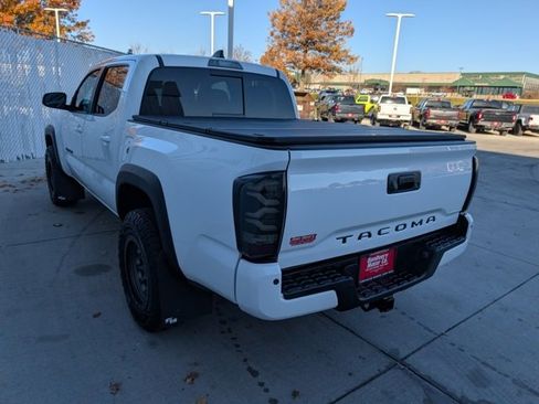 Used 2023 Toyota Tacoma TRD Off-Road image 23