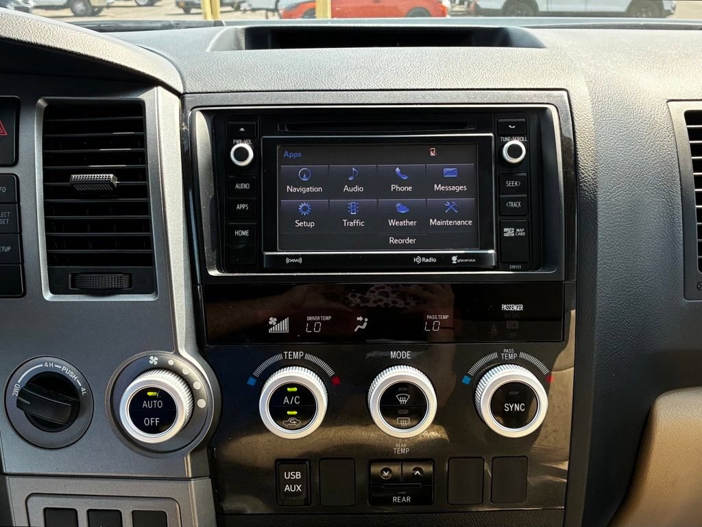 Used 2017 Toyota Sequoia SR5 AWD/4WD image 25