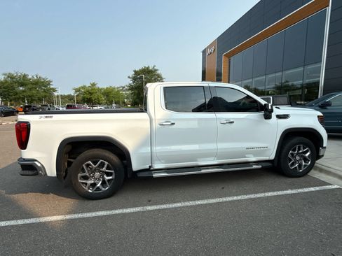 Used 2025 GMC Sierra 1500 SLT w/ SLT Premium Plus Package AWD/4WD image 5