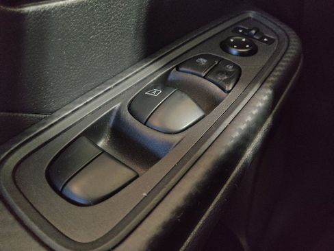 Used 2024 Nissan Versa S w/ S Plus Package FWD image 27