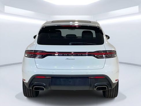 Certified 2026 Porsche Macan AWD/4WD image 6