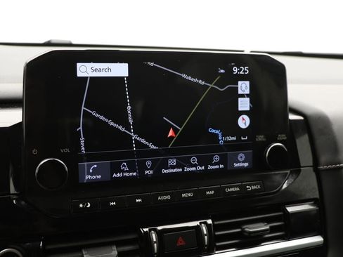 Used 2023 Nissan Pathfinder SL image 20