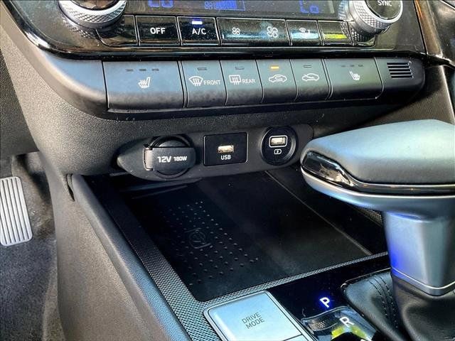 Used 2023 Hyundai Elantra SEL w/ Convenience Package FWD image 25