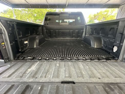 Used 2021 GMC Sierra 1500 SLT w/ SLT Convenience Package RWD image 25