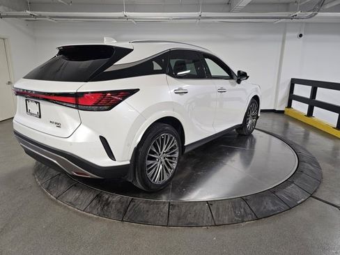 Used 2024 Lexus RX 350 AWD image 8