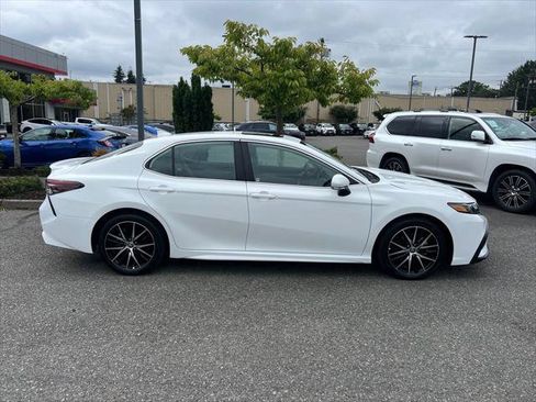 Certified 2023 Toyota Camry SE AWD/4WD image 6