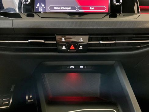 Used 2022 Volkswagen GTI S image 34