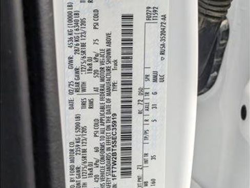 Used 2025 Ford F250 XLT image 28