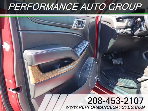 Used 2016 GMC Yukon XL Denali w/ Open Road Package AWD/4WD image 14