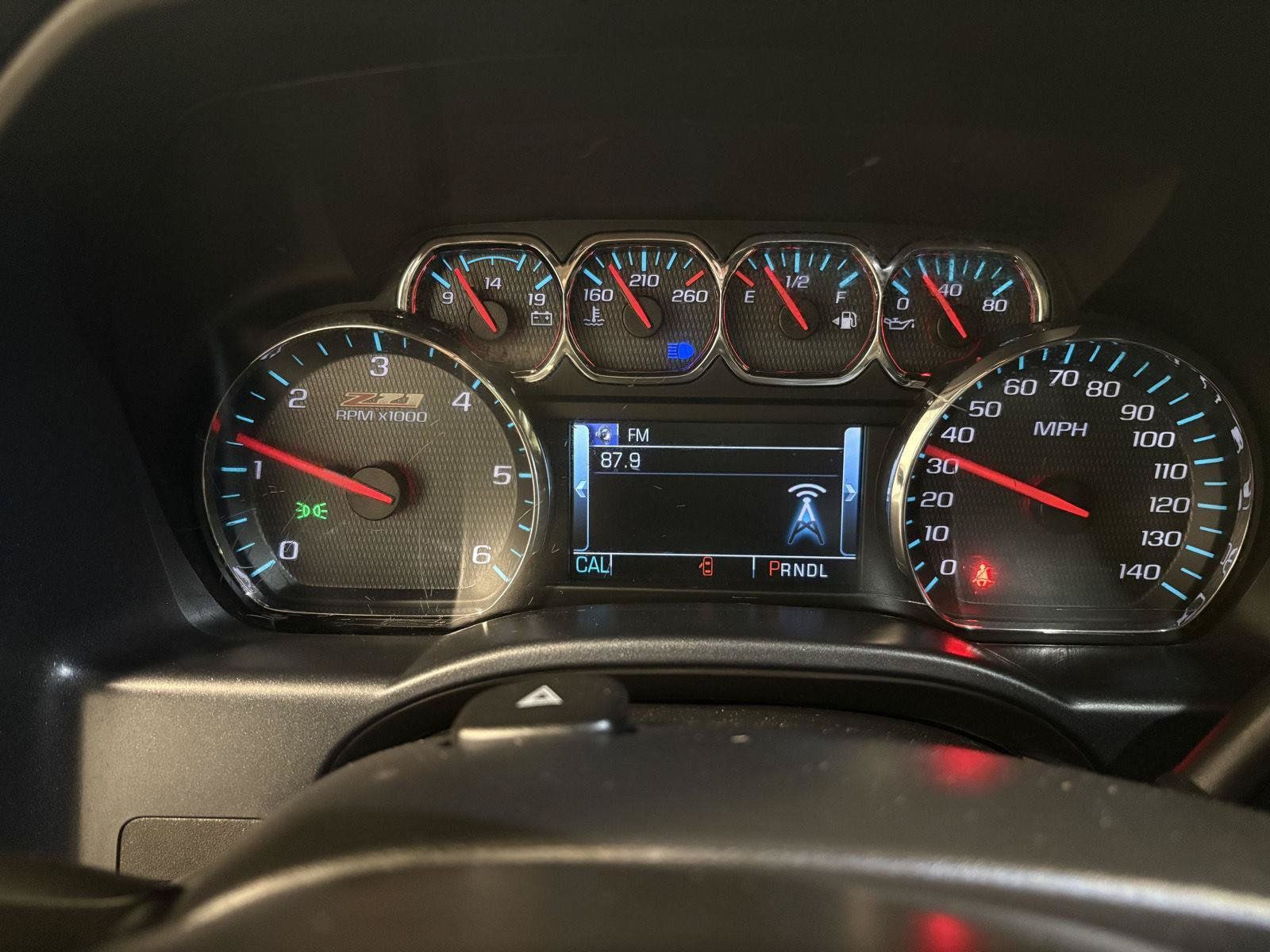 Used 2018 Chevrolet Silverado 1500 LT w/ All Star Edition AWD/4WD image 13