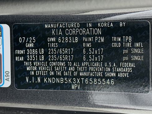 Used 2026 Kia Carnival FWD image 12
