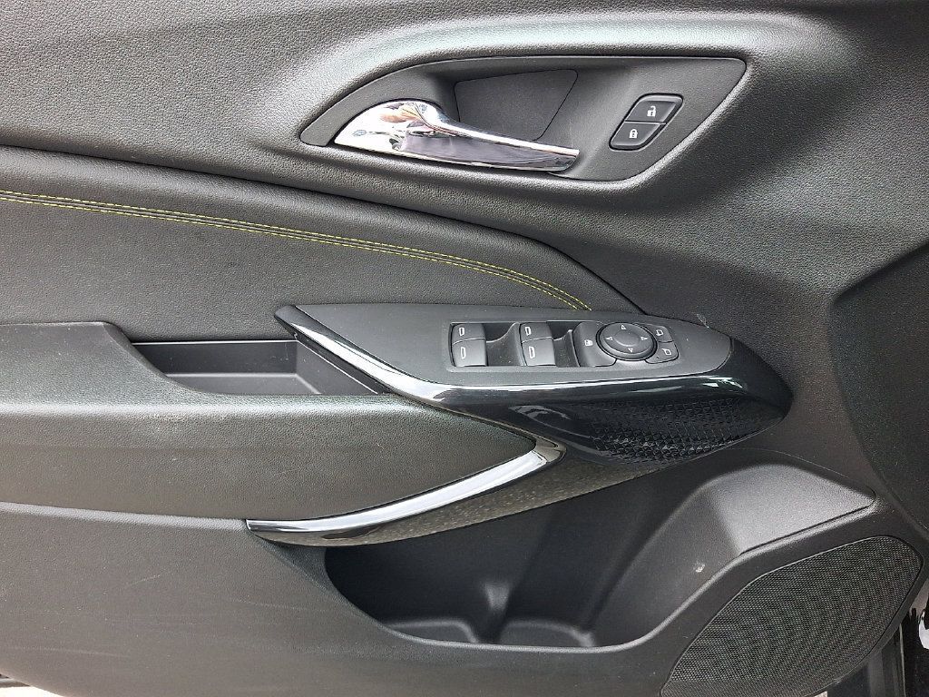 Used 2024 Chevrolet Trax ACTIV w/ Driver Confidence Package FWD image 13