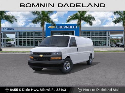 New 2025 Chevrolet Express 2500 Work Van w/ Driver Convenience Package image 9