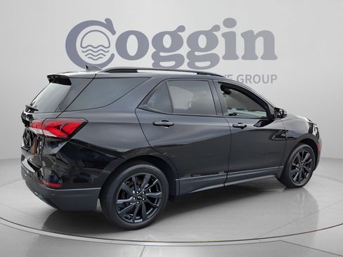Certified 2024 Chevrolet Equinox RS w/ RS Leather Package FWD image 5