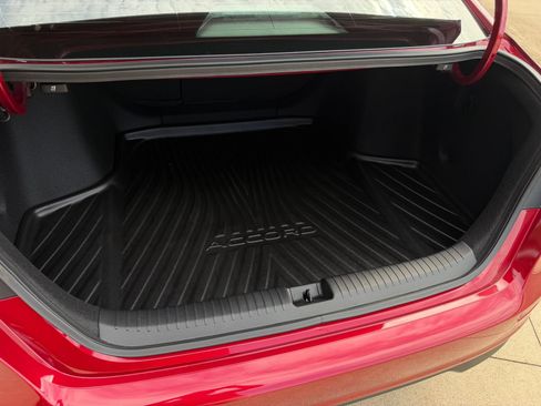 Used 2025 Honda Accord Sport image 30