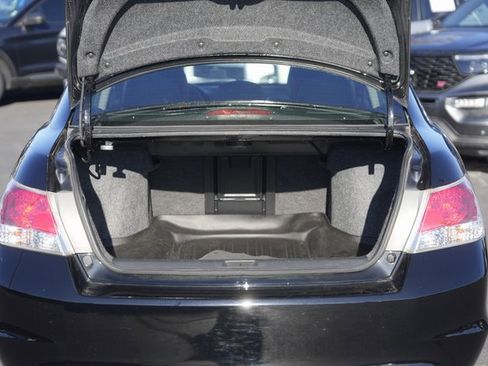 Used 2012 Honda Accord EX-L image 32