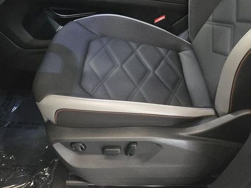 Used 2024 Volkswagen Atlas Peak Edition SE AWD/4WD image 32
