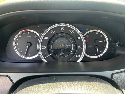 Used 2015 Honda Accord EX-L image 5