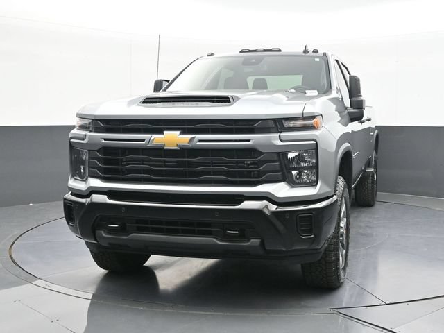 New 2026 Chevrolet Silverado 2500 Custom w/ Custom Value Package AWD/4WD image 2