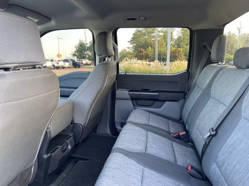 Used 2021 Ford F150 XL w/ Equipment Group 101A High RWD image 17