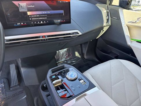 Certified 2025 BMW iX xDrive50 image 23