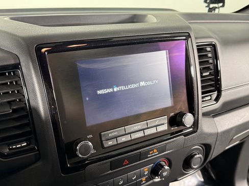 Used 2023 Nissan Frontier SV w/ Midnight Edition Package image 16
