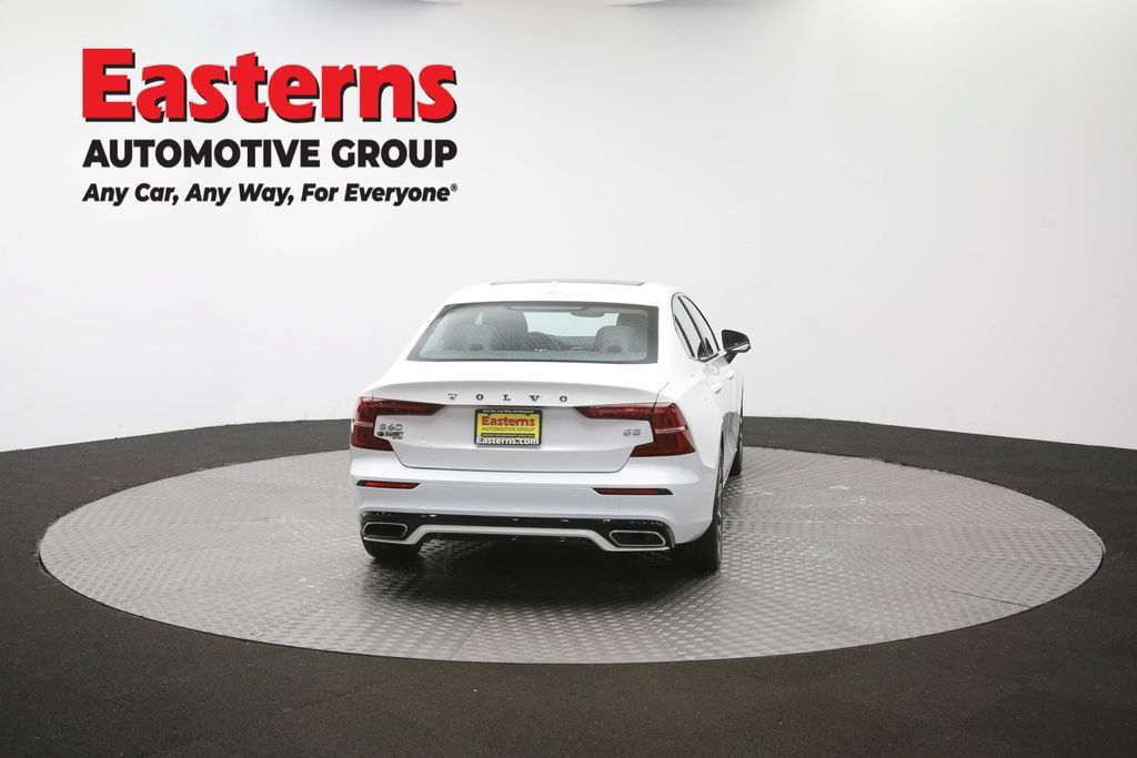 Used 2022 Volvo S60 B5 Inscription FWD image 40
