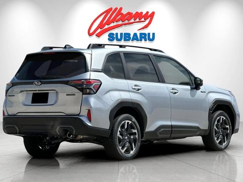 New 2026 Subaru Forester Premium AWD/4WD image 4