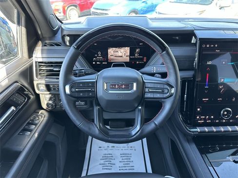Used 2025 GMC Yukon AT4 Ultimate image 14