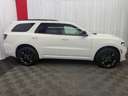 Used 2022 Dodge Durango GT AWD/4WD image 3