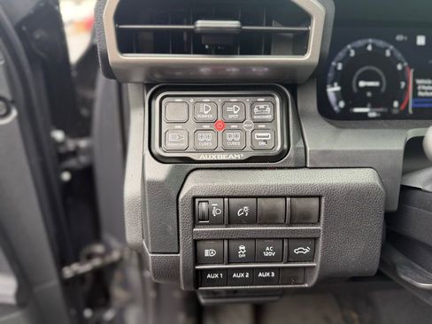 Used 2026 Toyota Tacoma TRD Off-Road w/ TRD Off Road Premium Package image 24