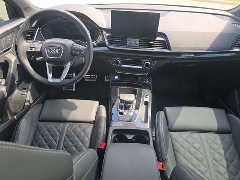 Used 2025 Audi SQ5 Premium Plus w/ Premium Plus Package image 22