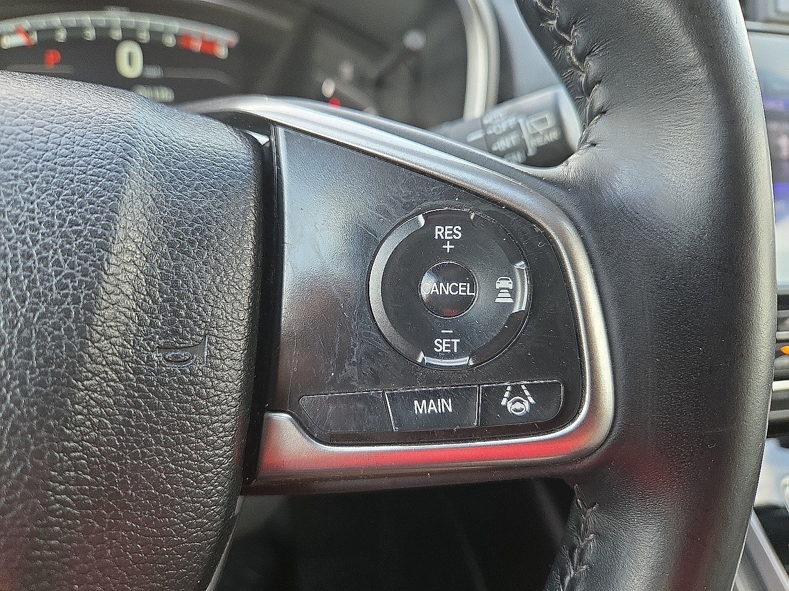 Used 2018 Honda CR-V EX-L image 18