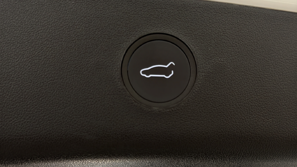 Used 2022 Tesla Model 3 Performance AWD/4WD image 9