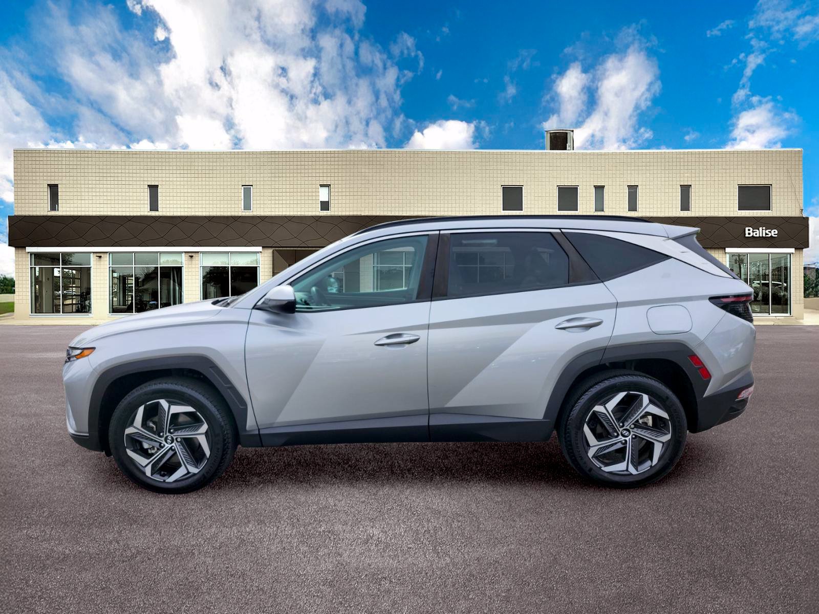 Used 2024 Hyundai Tucson SEL w/ Convenience Package AWD/4WD image 6