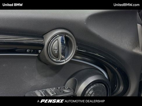 Used 2024 MINI Cooper S image 3