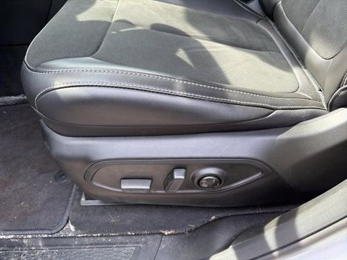 New 2026 Jeep Grand Cherokee Altitude AWD/4WD image 15
