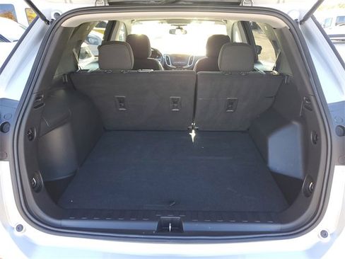Used 2022 Chevrolet Equinox LT image 9
