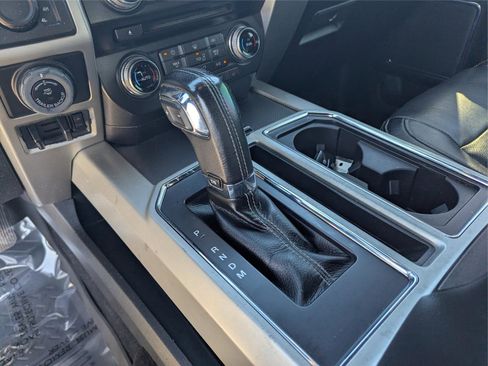 Used 2017 Ford F150 Lariat image 22